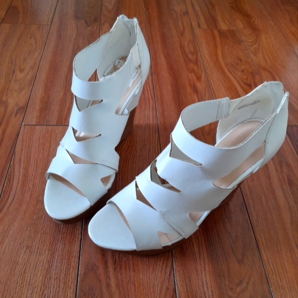 White New mocassines size 10